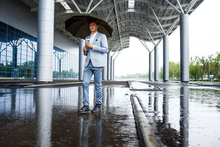 "To This Day We All Worship Him": 36 Stories Of People Who Just Didn't Give A Damn