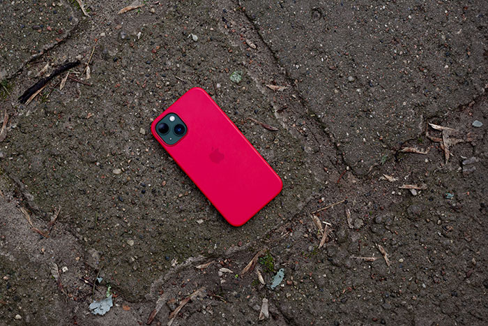 Man Wishes He&rsquo;d Thrown Phone In The Gutter Instead Of Returning It To Thankless Owner