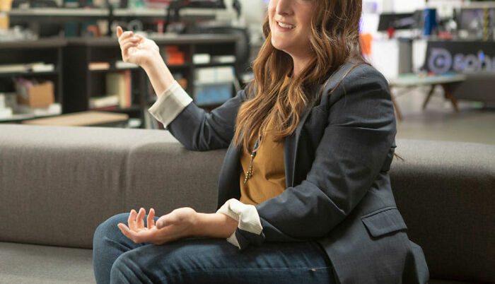 “Leave Immediately”: 30 Netizens Discuss Red Flags To Be Aware Of When Attending A Job Interview