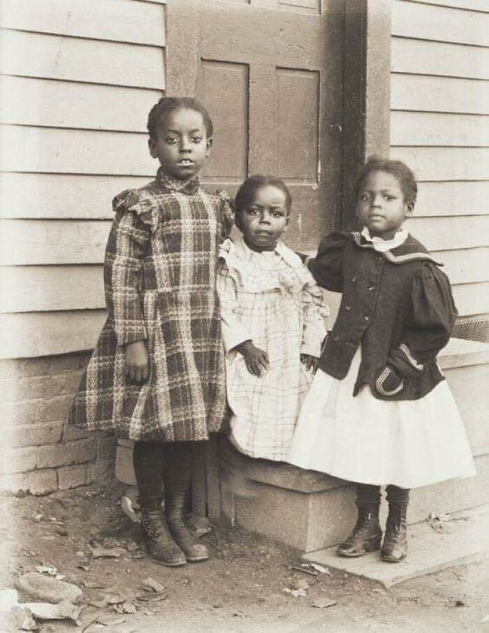 3 Beautiful Children From The 1900s