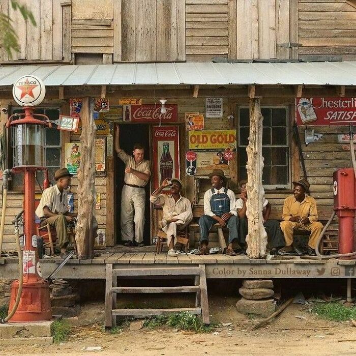 Country Store On A Dirt Road, North Carolina In 1939