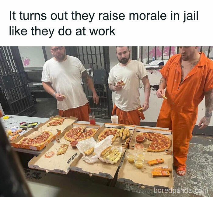 Pizzas-With-Threatening-Auras