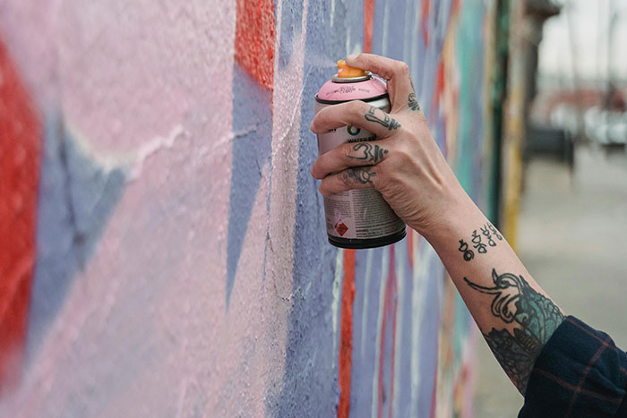 35 Times The "Popular Kid" Destroyed Their Life Despite Having Everything Going For Them