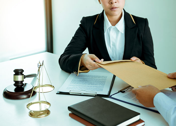 Woman Causes Family Drama By Refusing To Forgive Late Mom&rsquo;s Debt And Demanding That Sister Pay It