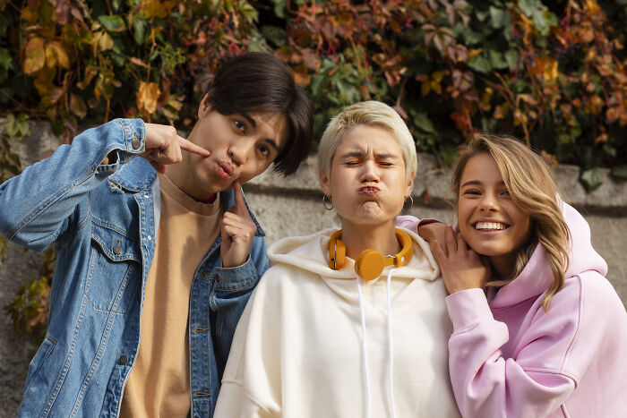 Dad Spends Decades Raising Ungrateful Kids, They Vanish Without A Trace, He&rsquo;s Filled With Regret