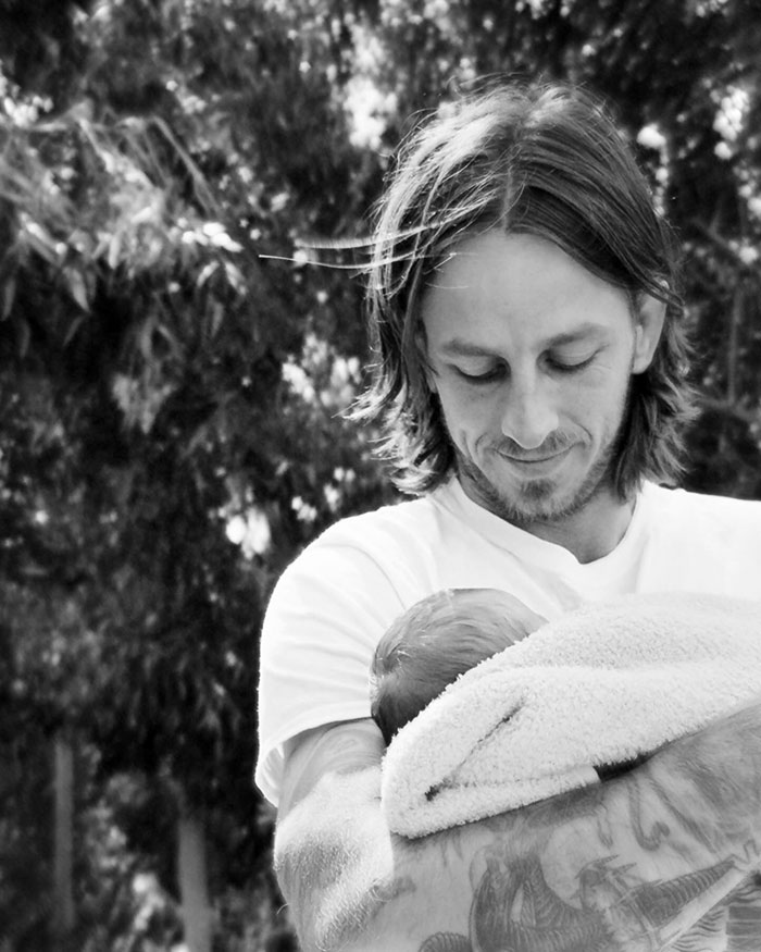 Kurt Cobain's Daughter Welcomes Baby With Tony Hawk's Son, 30 Years After Her Father's Passing Kurt Cobain's Daughter Welcomes Baby With Tony Hawk's Son, 30 Years After Her Father's Passing