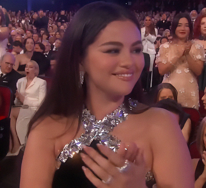 “She Doesn’t Need The Emmy!”: Selena Gomez’s Emmy Reaction Goes Viral For Being Spot-On “She Doesn’t Need The Emmy!”: Selena Gomez’s Emmy Reaction Goes Viral For Being Spot-On