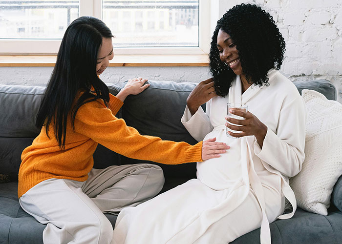 “Slap Yourself And Don’t Do It”: 30 Social Norms People Hate The Most