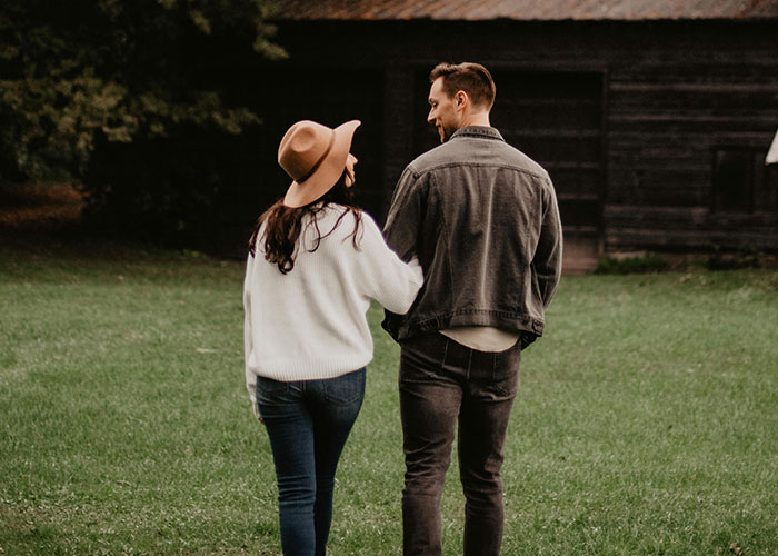 “Slap Yourself And Don’t Do It”: 30 Social Norms People Hate The Most