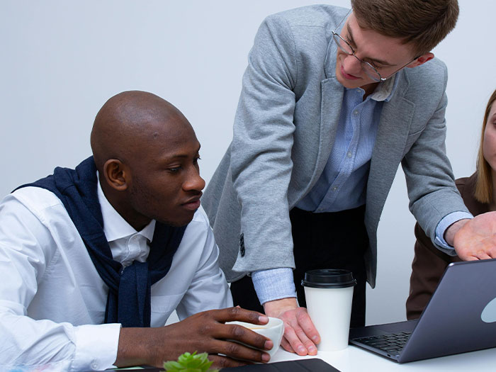 30 People Reveal The Worst Person They’ve Ever Worked With