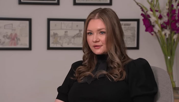 Anna Delvey’s Bejeweled Ankle Monitor Draws Backlash After ‘Mediocre’ DWTS Debut Anna Delvey’s Bejeweled Ankle Monitor Draws Backlash After ‘Mediocre’ DWTS Debut