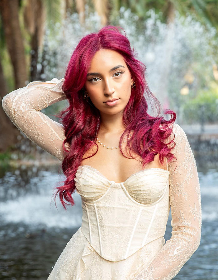 Man&rsquo;s Attempt To Ruin Relationship Brutally Backfires As He Sends &lsquo;Hey Girl&rsquo; Text To Boyfriend