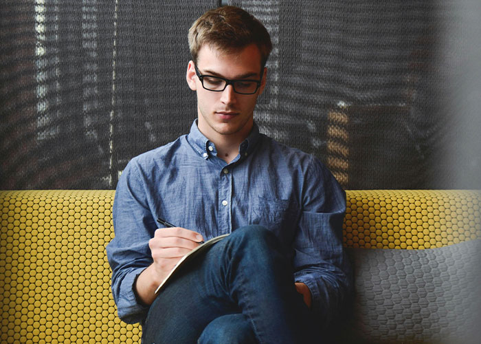 30 Important Relationship Lessons People Have Learned