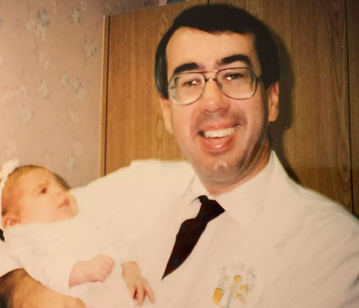 Doctor Delivers A Girl, 29 Years Later He Helps Her Give Birth To Her Own Baby And Goes Viral Doctor Delivers A Girl, 29 Years Later He Helps Her Give Birth To Her Own Baby And Goes Viral