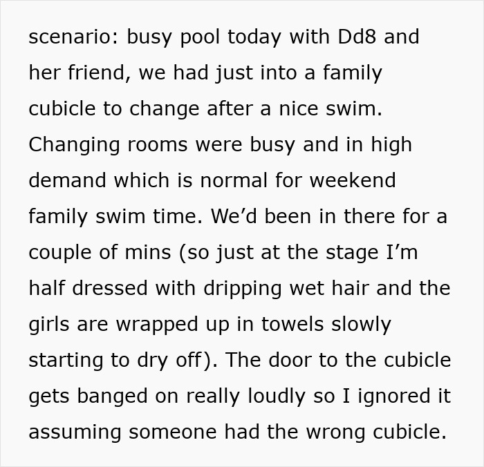 Creepy Lady Tries Entering Changing Room With Mom And Girls, Calls Mom Racist For Stopping Her Creepy Lady Tries Entering Changing Room With Mom And Girls, Calls Mom Racist For Stopping Her