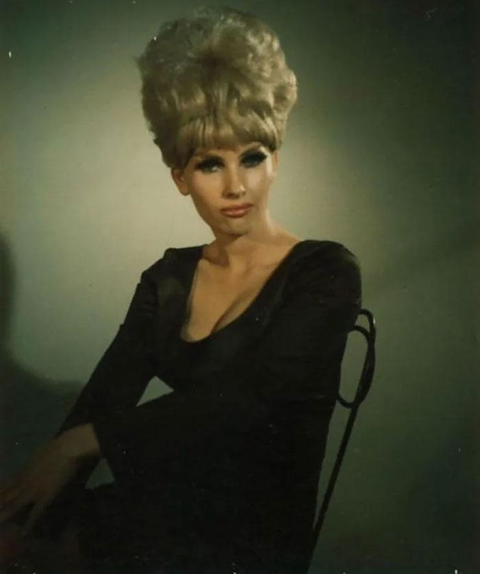 1960s-Incredible-Women-Hairstyles