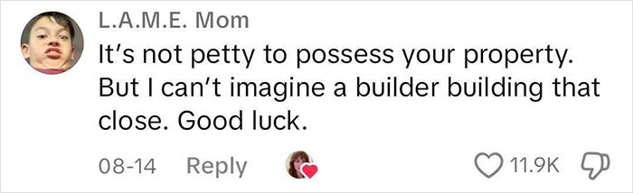 “I Was Trying To Be Kind”: Woman Gives Neighbor A Shot At Bigger Lawn, Faces Rudeness Instead “I Was Trying To Be Kind”: Woman Gives Neighbor A Shot At Bigger Lawn, Faces Rudeness Instead