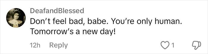 Lizzo Opens Up About Her Weight Loss Journey In Emotional Post After “Overeating” Lizzo Opens Up About Her Weight Loss Journey In Emotional Post After “Overeating”