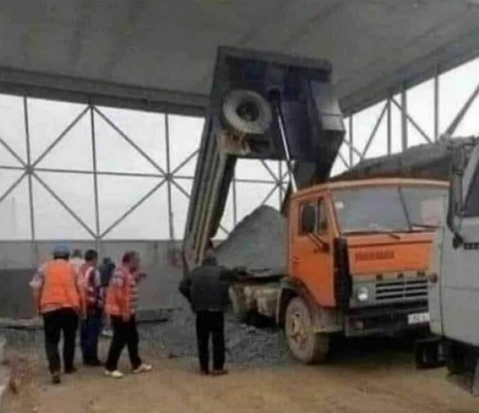 50 Hilarious Random Pics To Brighten Your Day And Distract You From Your Responsibilities