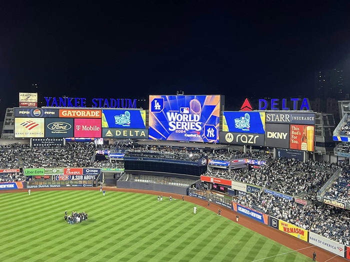 Woman Knows Dad Always Dreamed Of Seeing Yankees Play In The World Series, Gets Him Surprise Tickets