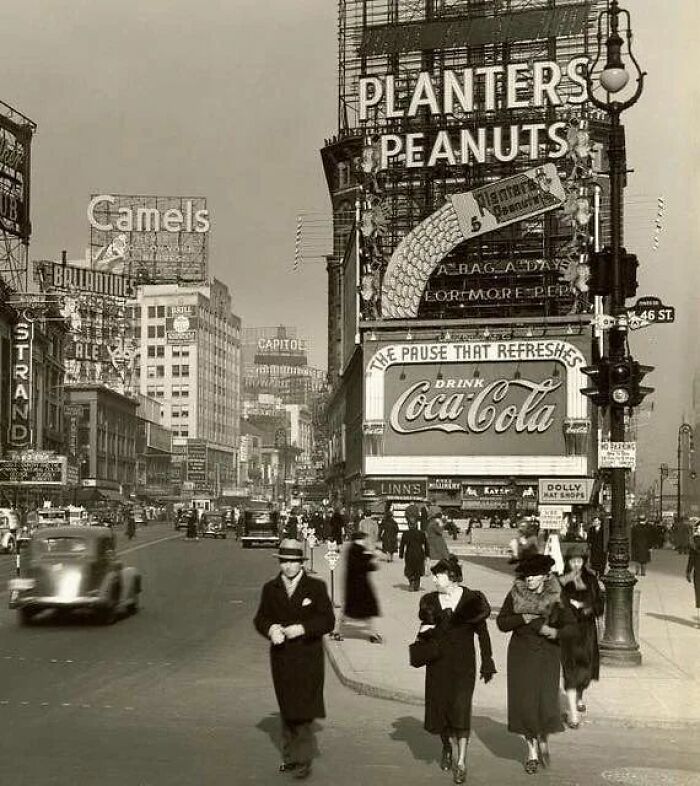 Times Square, New York City 1936