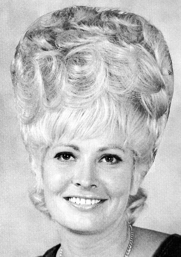 1960s-Incredible-Women-Hairstyles