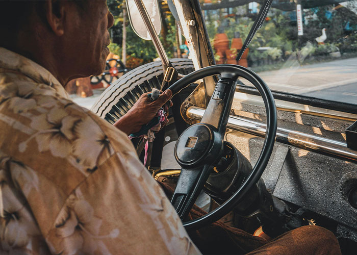 People Shared What 30 Skills They Acquired That Are No Longer Needed