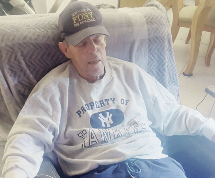 Woman Knows Dad Always Dreamed Of Seeing Yankees Play In The World Series, Gets Him Surprise Tickets