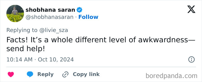 Tweet reacting to Sabrina Carpenter acting out scene onstage, calling it awkward.