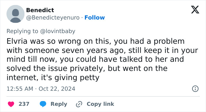 "I&rsquo;m So Disheartened": Ariana Grande Apologizes After Elvira Calls Her Worst Celebrity Encounter