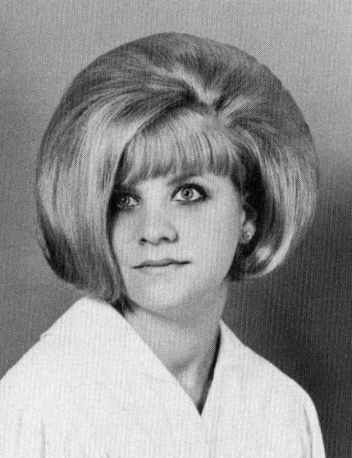 1960s-Incredible-Women-Hairstyles