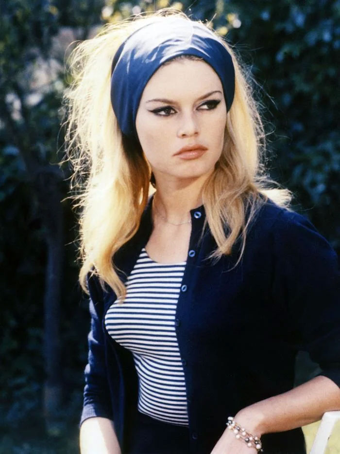 1960s-Incredible-Women-Hairstyles