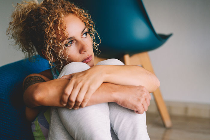 Man Lashes Out At GF For Disrespecting His Late Wife&rsquo;s Birthday Party, Gets Dumped