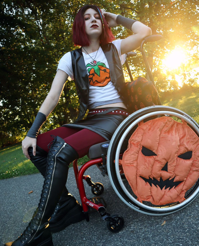 It's Spooky Season. I Made The Pumpkin Wheels