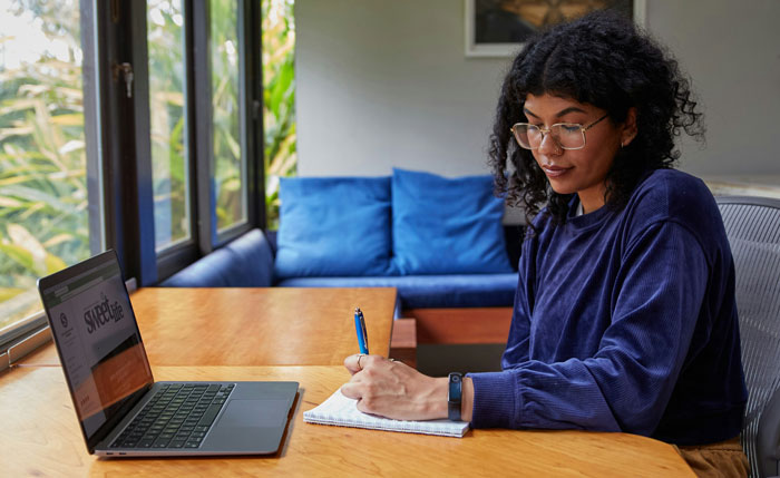 30 Job Interview Stories That Range From Hilarious To Totally Unhinged