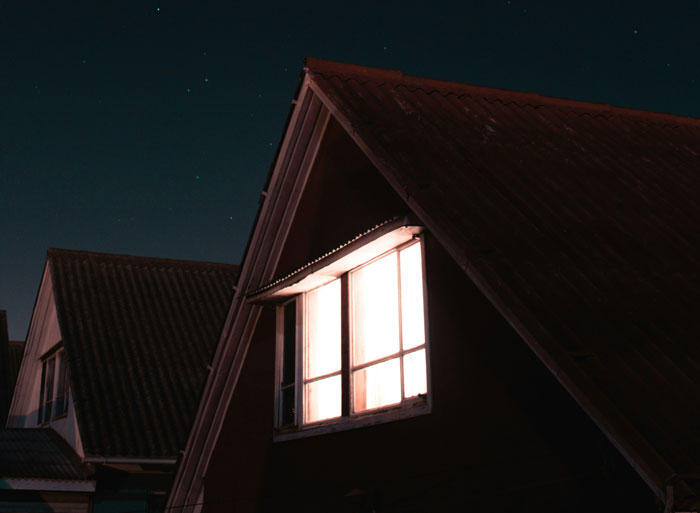 30 Dumb Things That Some People Unironically Believe