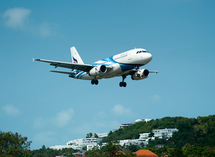 Chaos Ensues At Airport After Entitled Family Check In 16 Bags: "Walked Away In Tears"