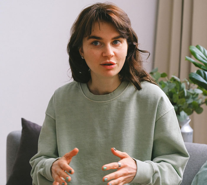 &ldquo;Time To Annul&rdquo;: Woman Can&rsquo;t Hide Her Disappointment After Husband Ruins Their Honeymoon