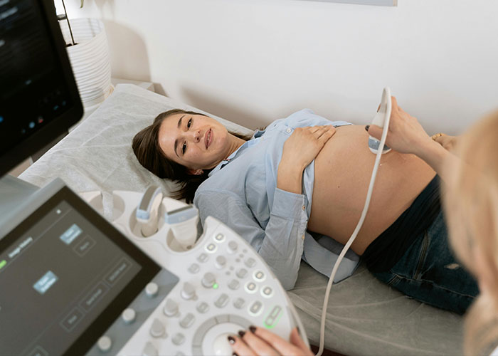 Woman Hides Her Pregnancy From Husband For So Long She Doesn&rsquo;t Know What To Do Next