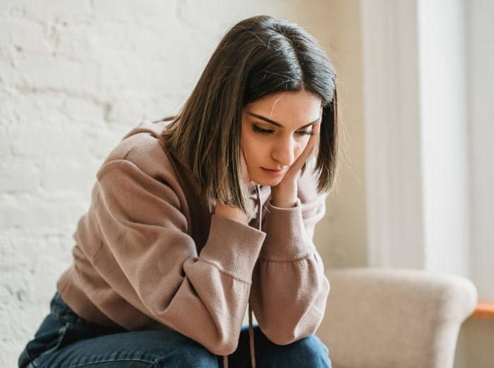 Woman Wants To Ruin Sister&rsquo;s Dress For Her Wedding, Gets Upset When She&rsquo;s Told &lsquo;No&rsquo;