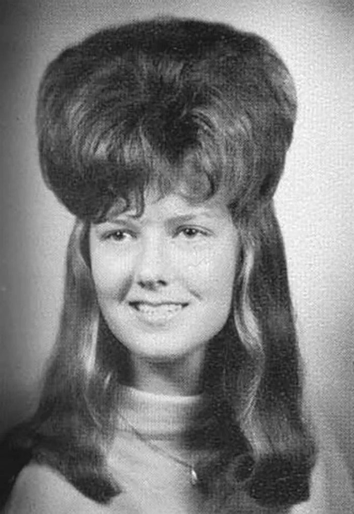 1960s-Incredible-Women-Hairstyles