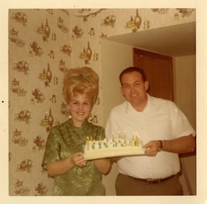 1960s-Incredible-Women-Hairstyles