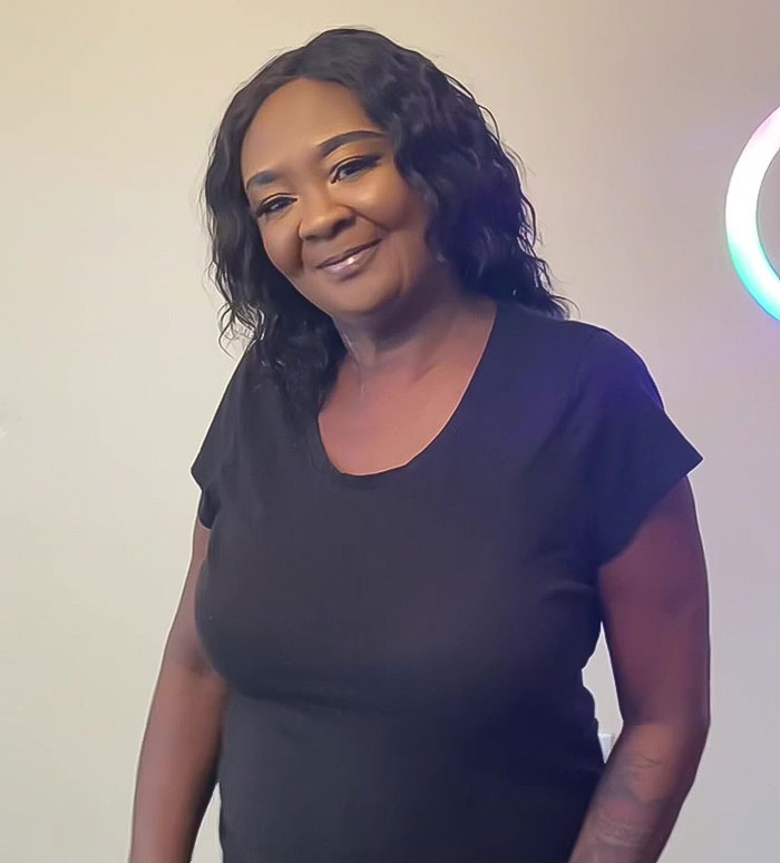 Expert Speaks Out After Woman Reveals Her 64-Year-Old Mom&rsquo;s Pregnancy