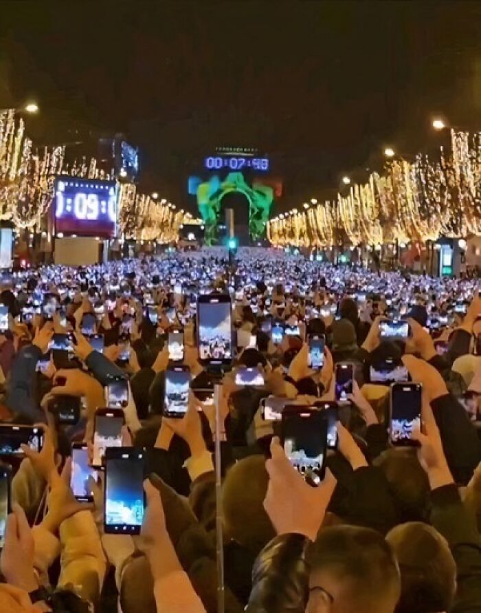 Humans-Of-Capitalism-Pics