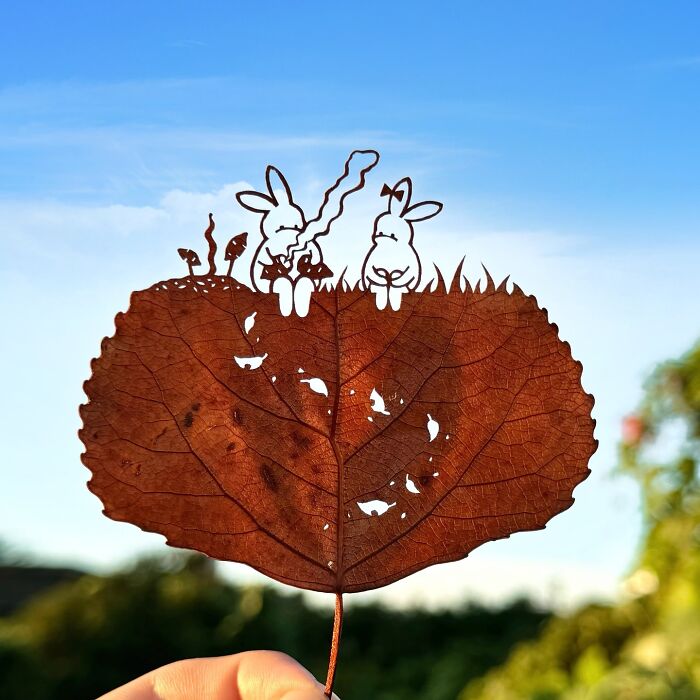 Nature’s Canvas: The Unbe-Leaf-Able Art Of Lito Leaf (New Pics)