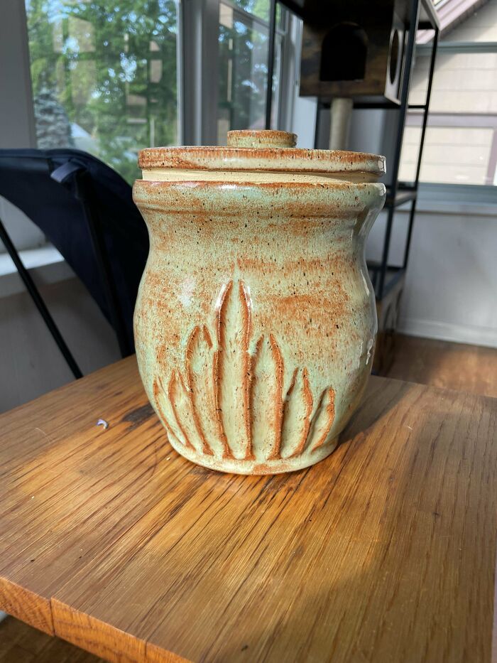 “A Wedding Present In 1908”: 30 Folks Who Still Use The Same Appliance Years Later