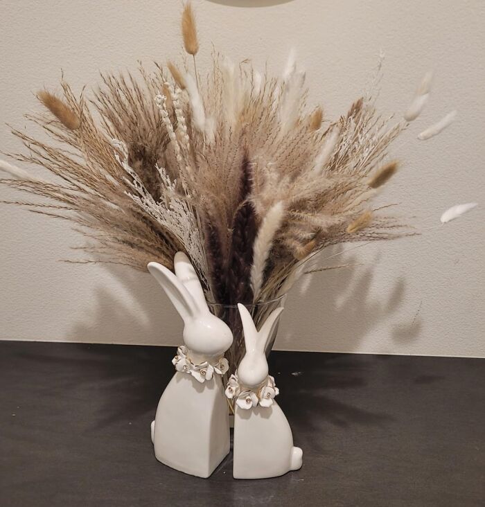  This Pampas Grass Bouquet Screams Eco-Chic In All The Best Ways Possible