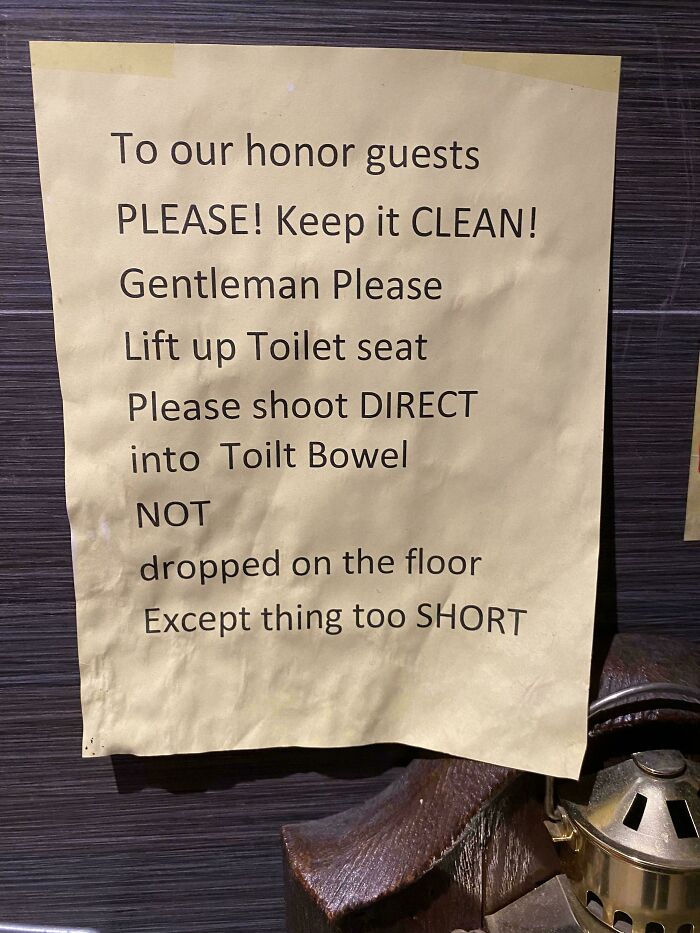 Toilet Instructions At This Chinese Restaurant 😂
