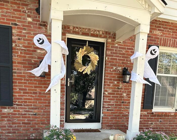 When You Want To Give Your House A Hug... From Beyond The Grave, Use These Wrap-Around Ghost Decorations