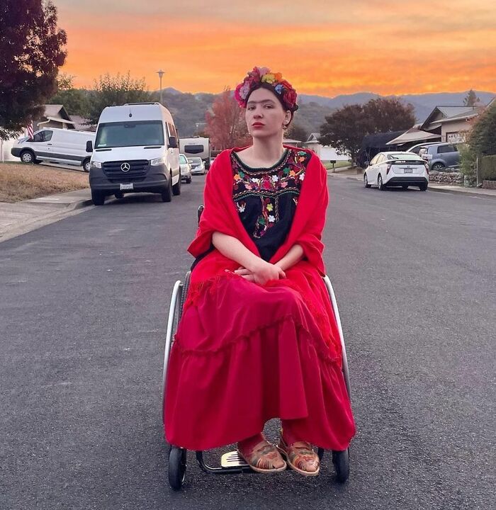 Frida-Inspired Halloween Costume